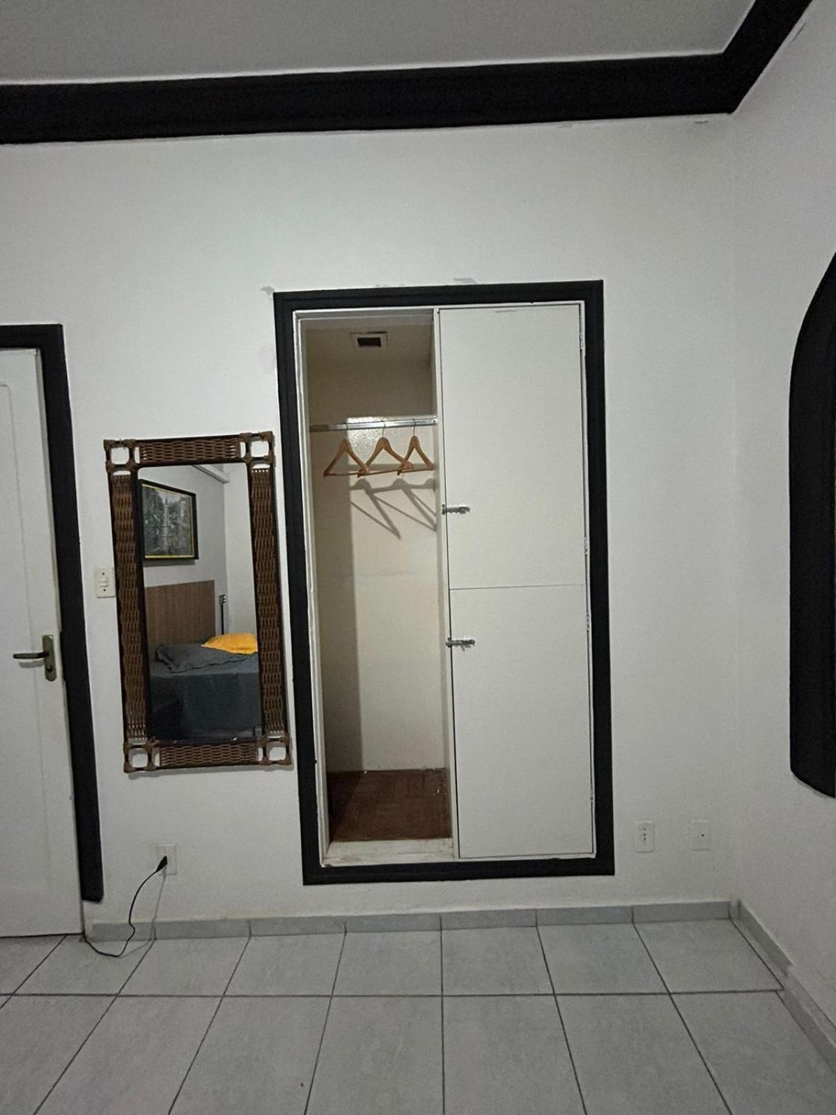 Pousada - Aqui Hostel Браганса-Паулиста Экстерьер фото