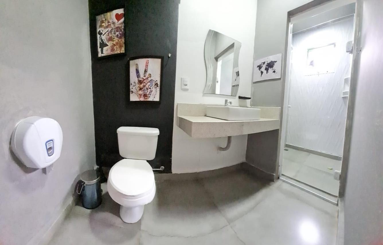 Pousada - Aqui Hostel Браганса-Паулиста Экстерьер фото