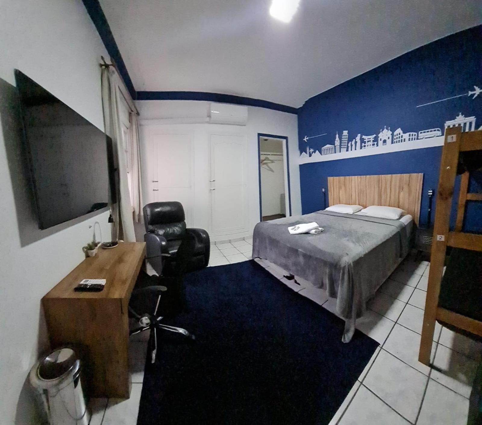 Pousada - Aqui Hostel Браганса-Паулиста Экстерьер фото